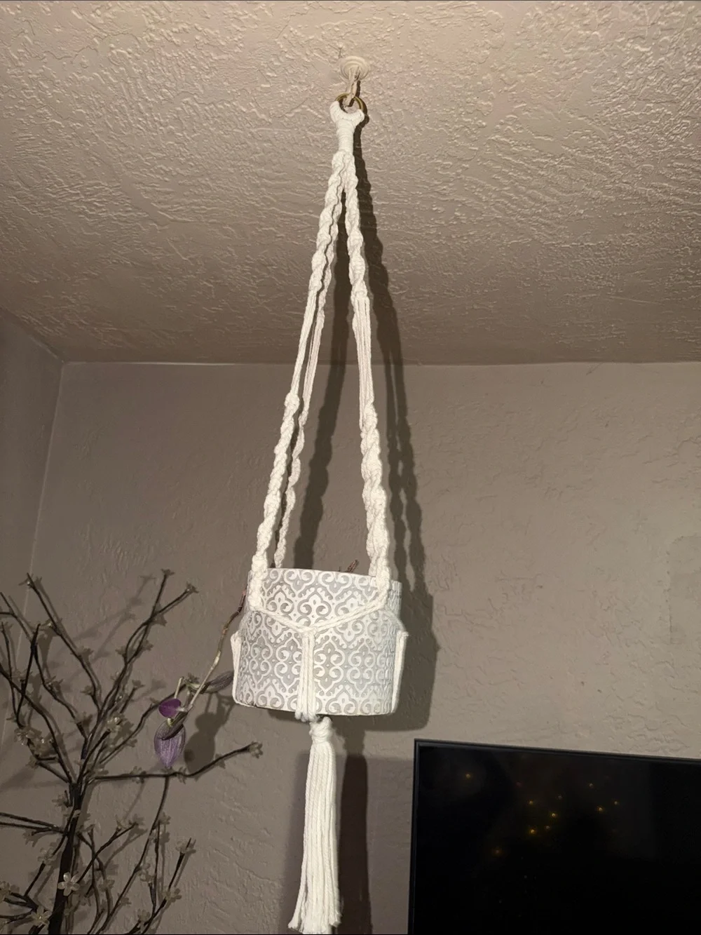 White Macrame Hanging Planter ( pot and plant not included
